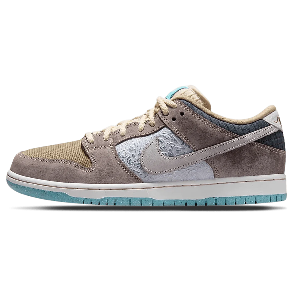 Nike SB Dunk Low 'Big Money Savings'