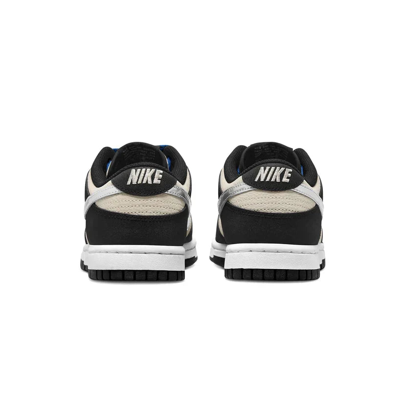 Nike Dunk Low 'Starry Laces'